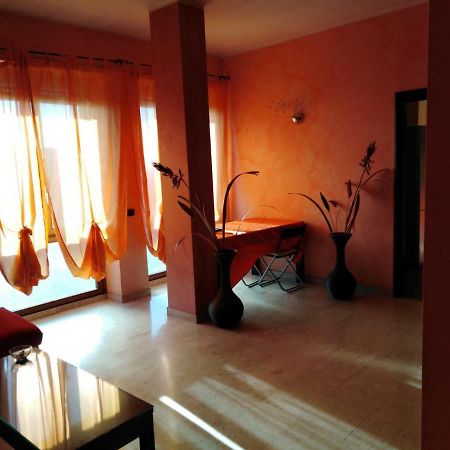 פיאצ'נצה Residence Taverna מראה חיצוני תמונה
