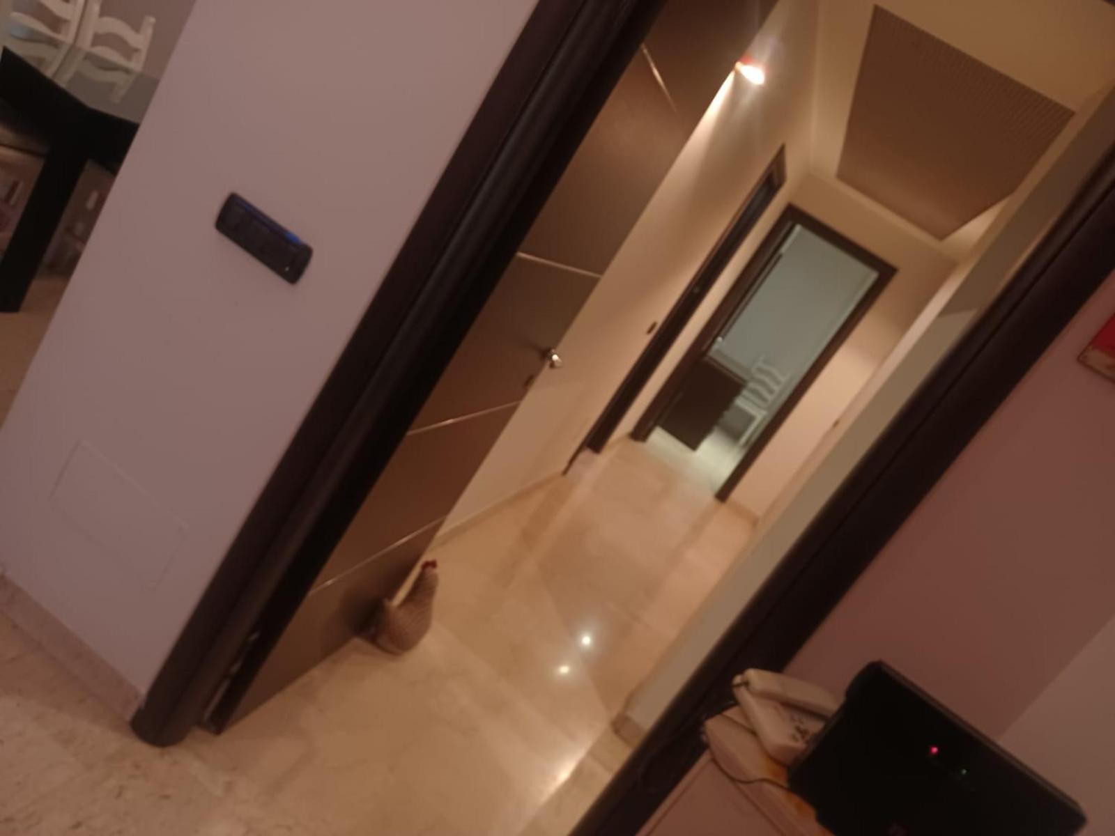 פיאצ'נצה Residence Taverna מראה חיצוני תמונה