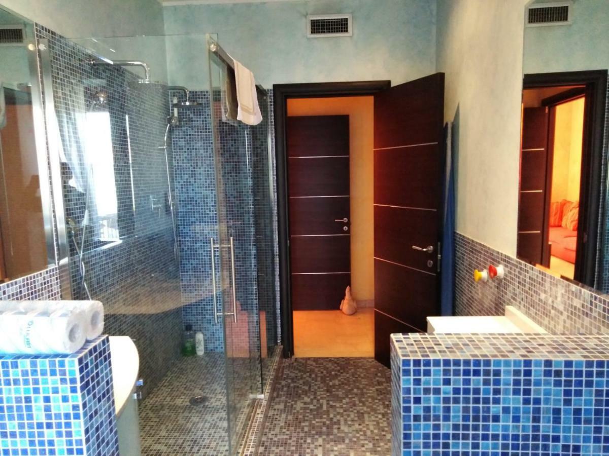 פיאצ'נצה Residence Taverna מראה חיצוני תמונה